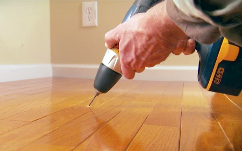 How to fix squeaky hardwood floor