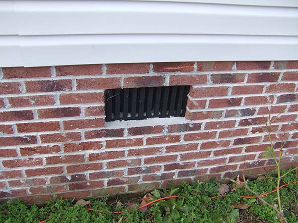 How to seal crawl space vents on the foundation walls of a crawl space