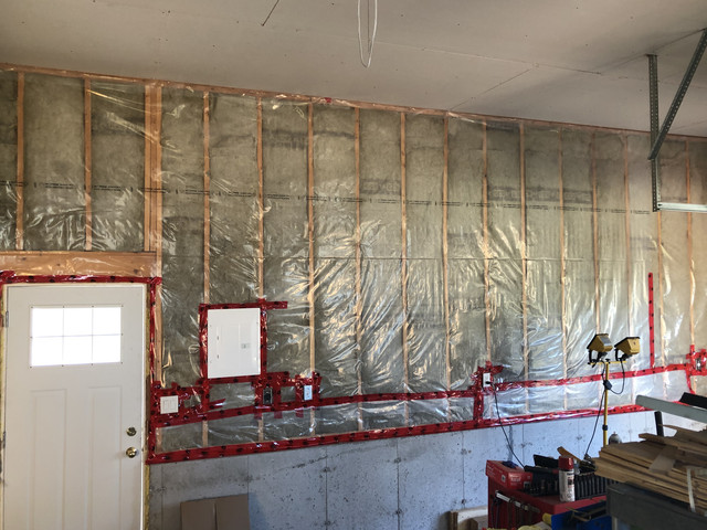 Prevent air leaks in air barriers with spray foam wall assembly