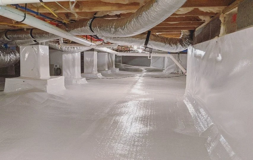 Vapor barrier installation for hot and humid climates